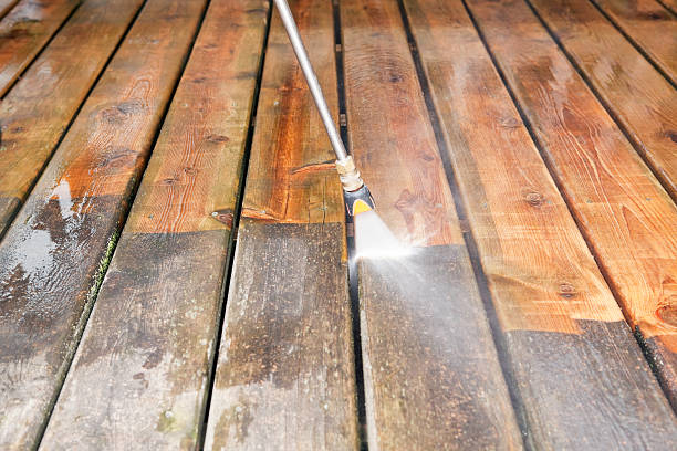 Best Roof Power Washing Services  in Castle Shannon, PA
